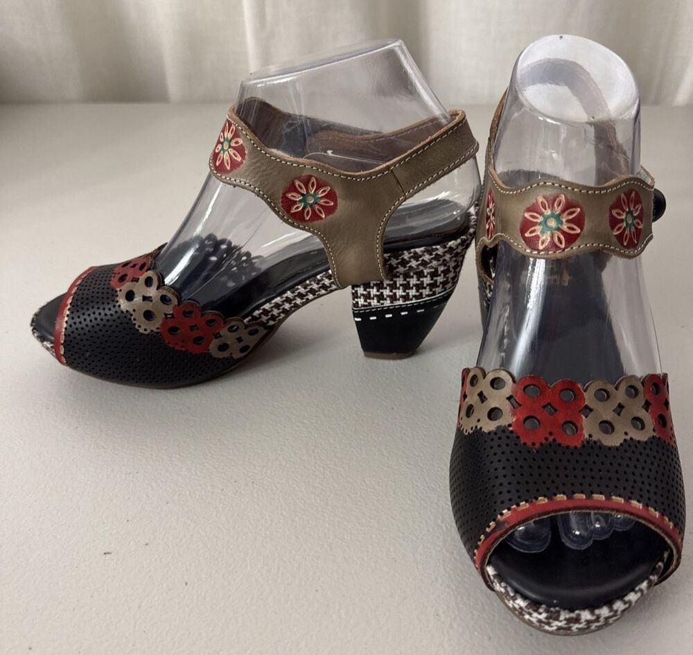 L'Artiste Jive BM Sandals Size 7.5-8 Euro 38 Black Red Tan Boho Retro - Picture 2 of 16